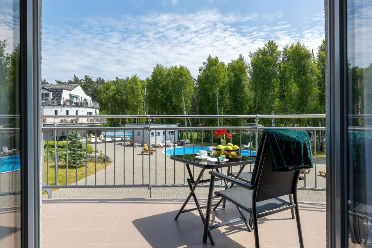 Karat Lägenhet Pobierowo Exteriör bild