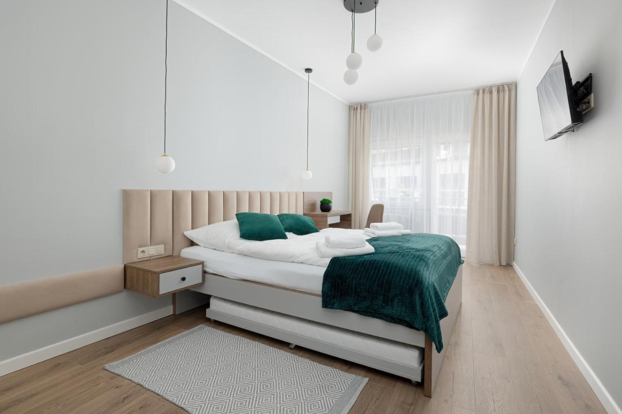 Karat Lägenhet Pobierowo Exteriör bild