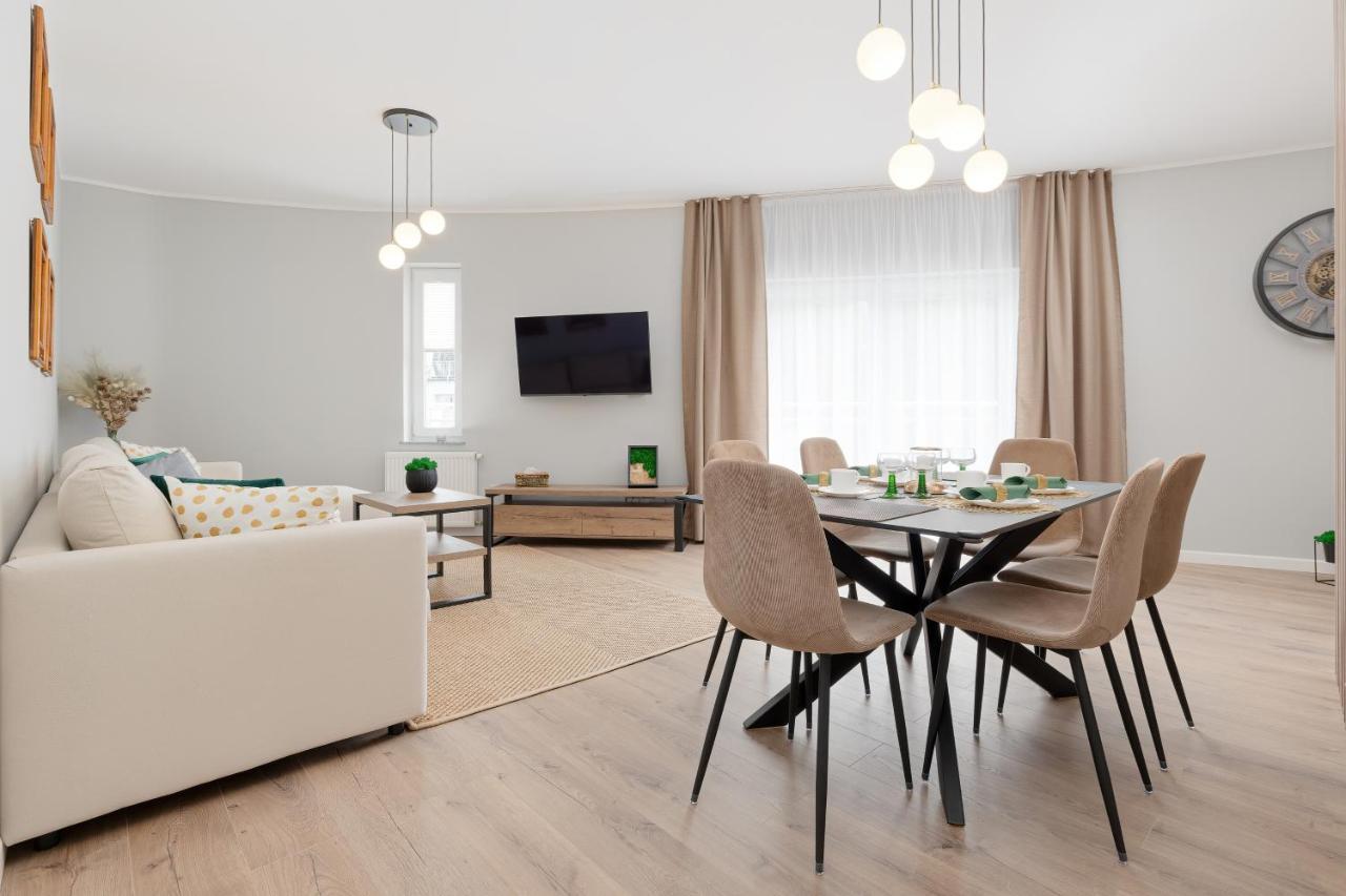 Karat Lägenhet Pobierowo Exteriör bild